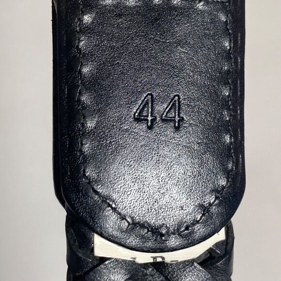 L.L. Bean Black Braided Leather Belt Size 44 Brass Buckle Made in USA - Picture 4 of 9